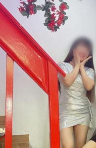 Chica busca chico en Barcelona: Chica busca chico