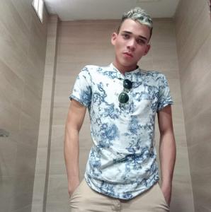 Chico busca chica en Barcelona: 