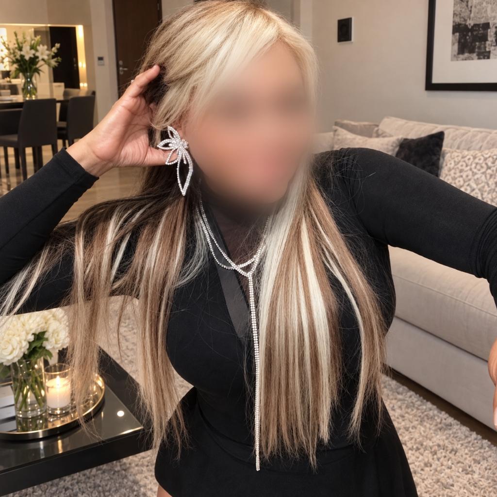 614702696: Chica busca chico en Sevilla