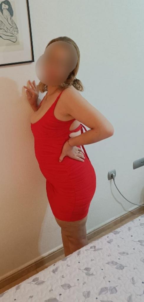 631263881: Chica busca chico en Murcia
