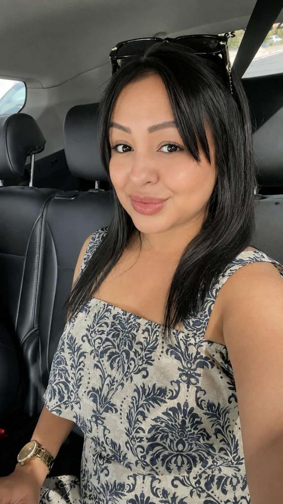 Chica busca chico en Almería: 