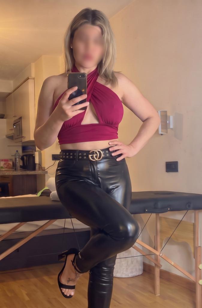 664669920: Chica busca chico en Asturias