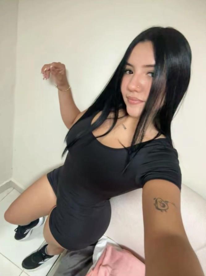 Chica busca chico en Gerona: 