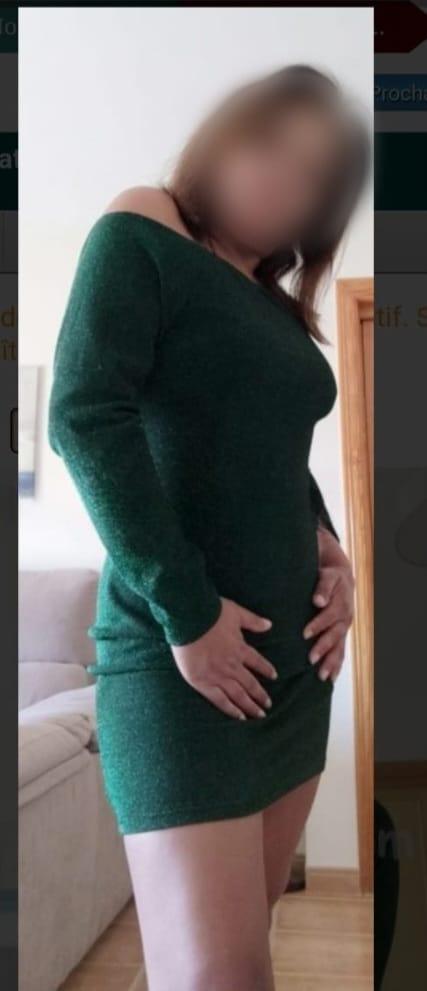 Chica busca chico en Almería: 