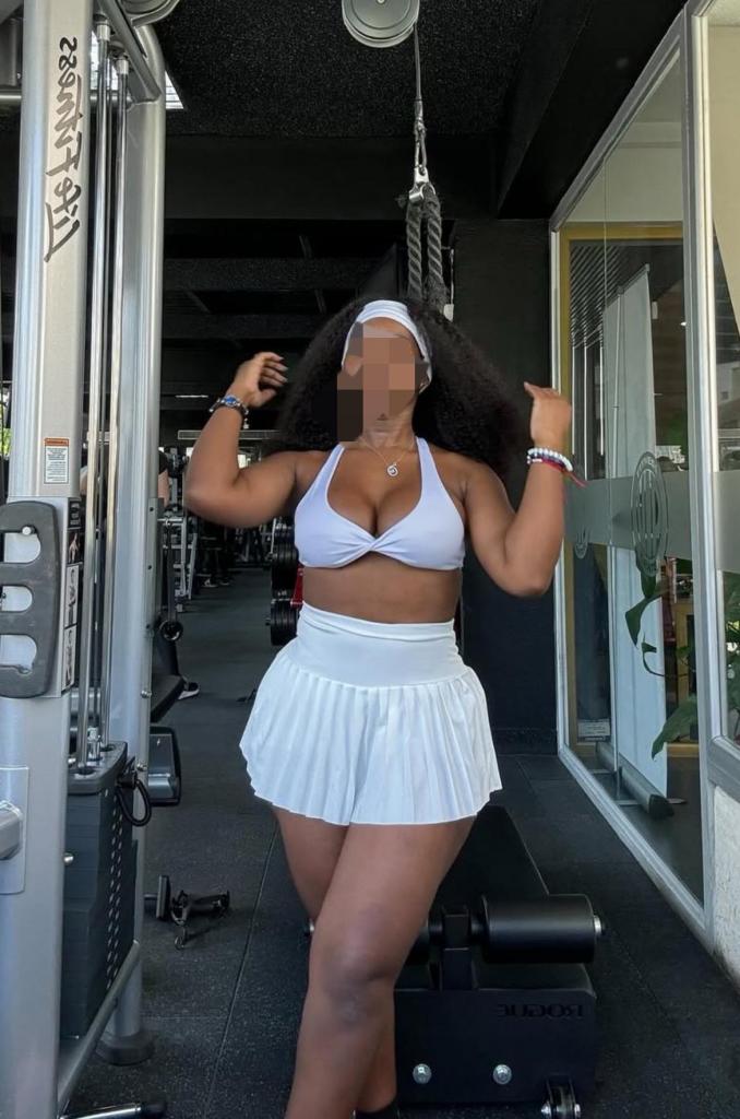 Chica busca chico en Tenerife: Chica busca chico