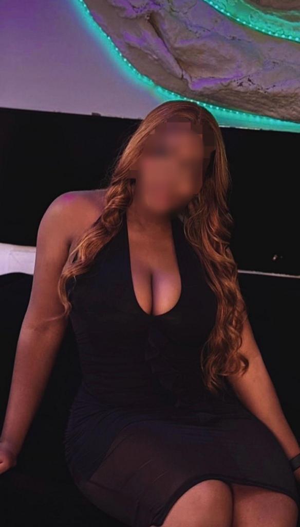 Chica busca chico en Tenerife: 