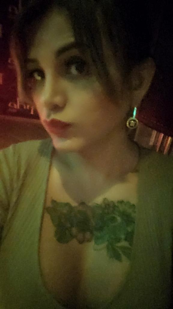 689087079: Chica busca chico en Barcelona