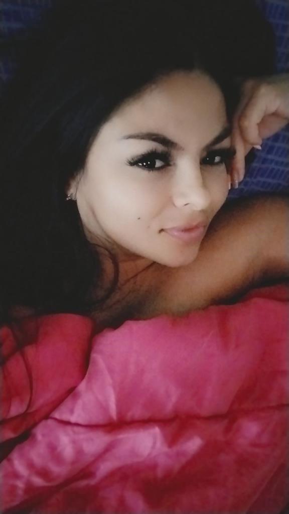 Chica busca chico en Valencia: Chica busca chico
