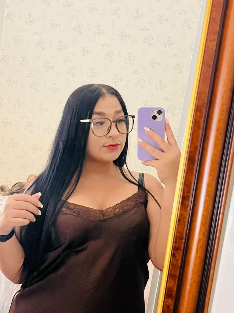 Chica busca chico en Sevilla: 