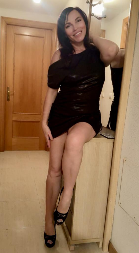 Chica busca chico en Alicante: 