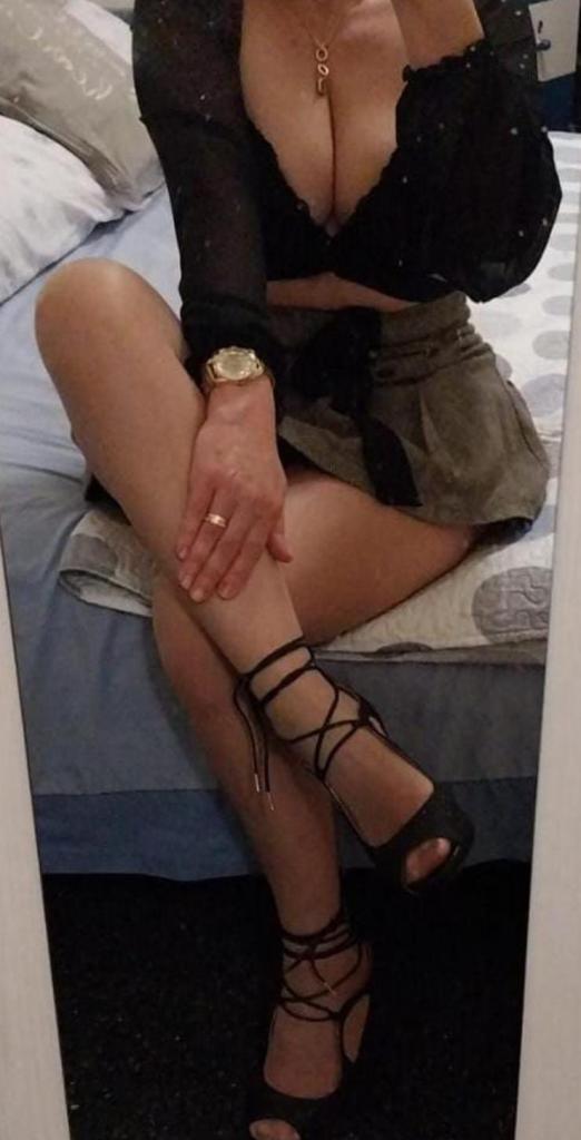 Chica busca chico en Cádiz: Chica busca chico