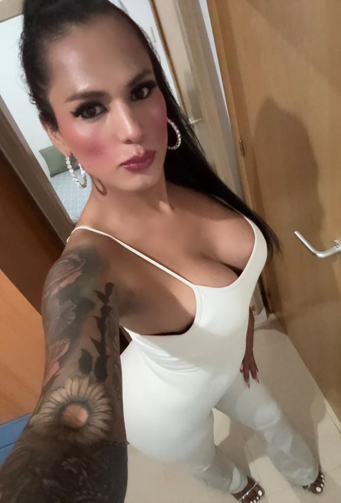 Transexual en Tarragona: Transexuales y Travestis