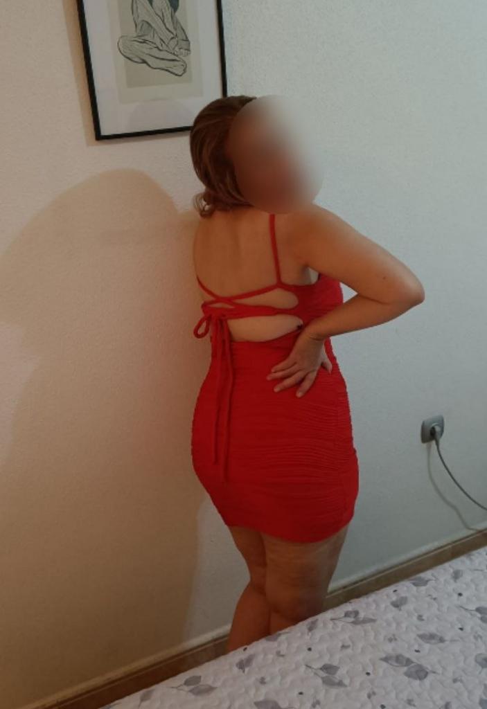 631263881: Chica busca chico en Murcia