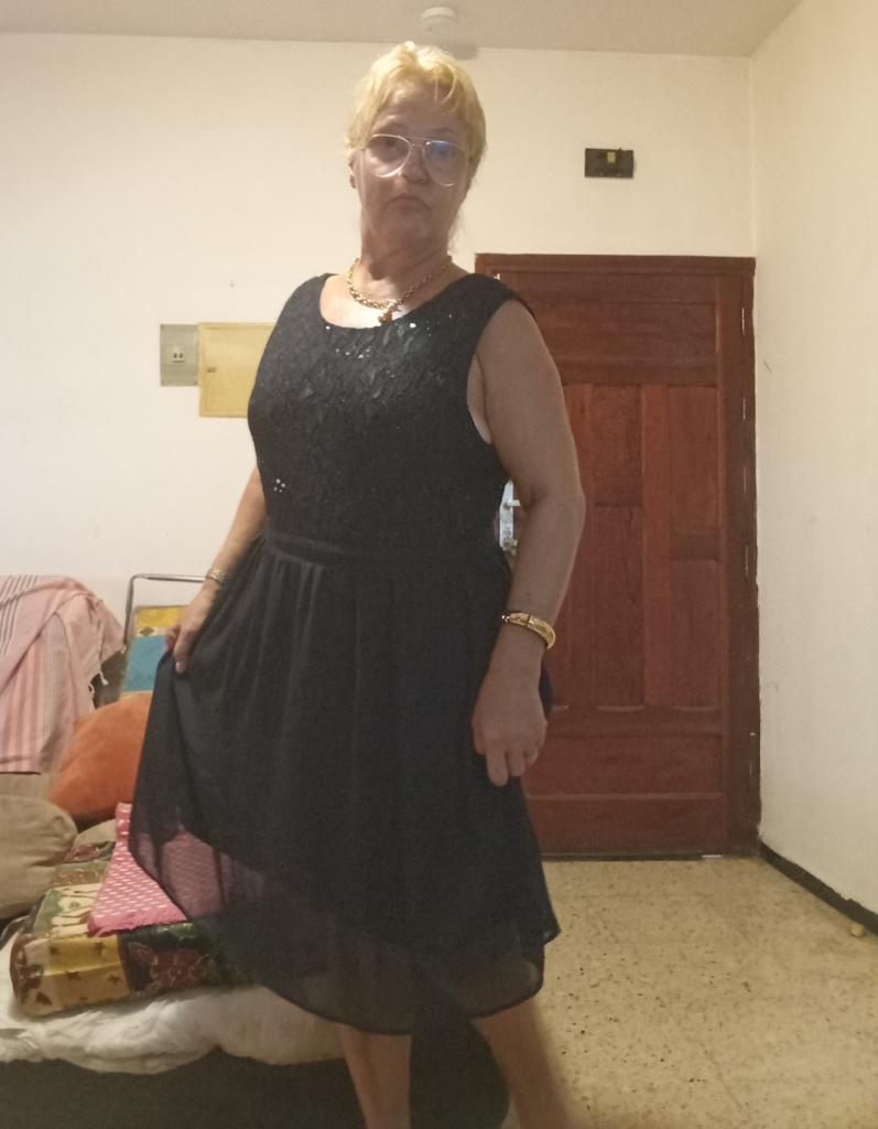 Chica busca chico en Las Palmas: Chica busca chico