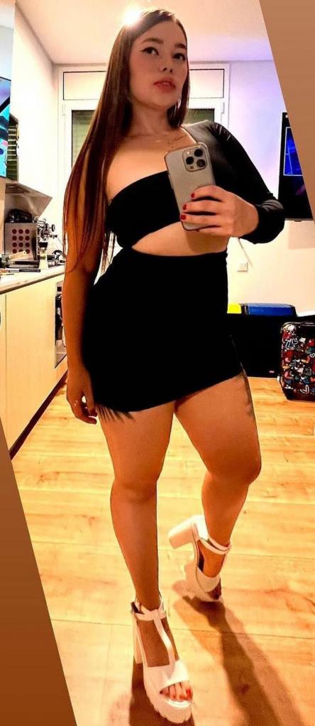674407972: Chica busca chico en Barcelona