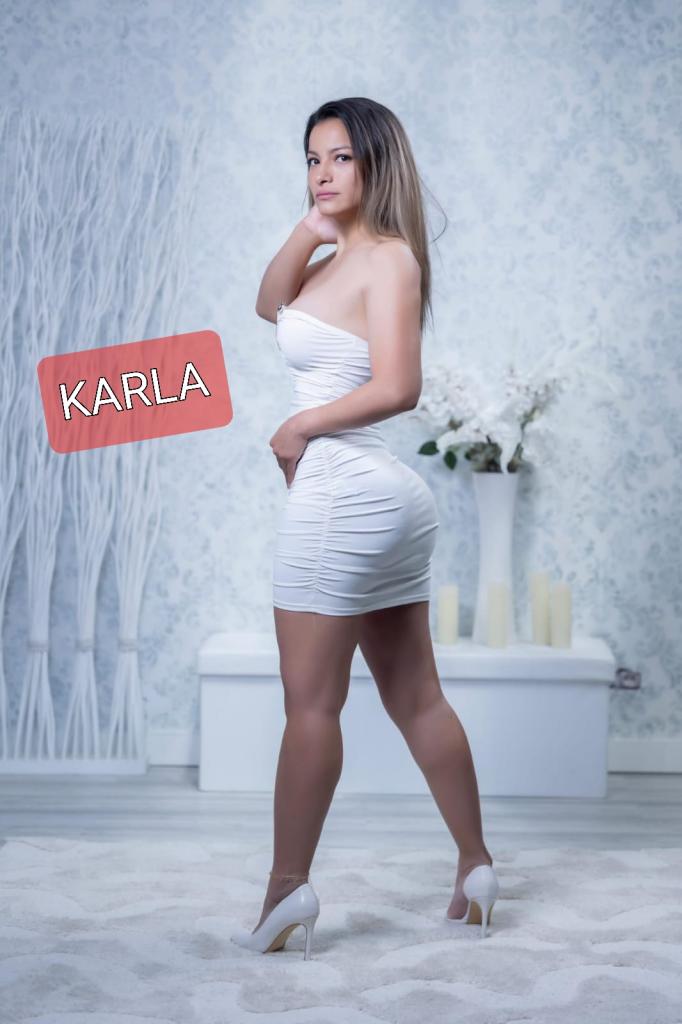 678086847: Chica busca chico en Tarragona