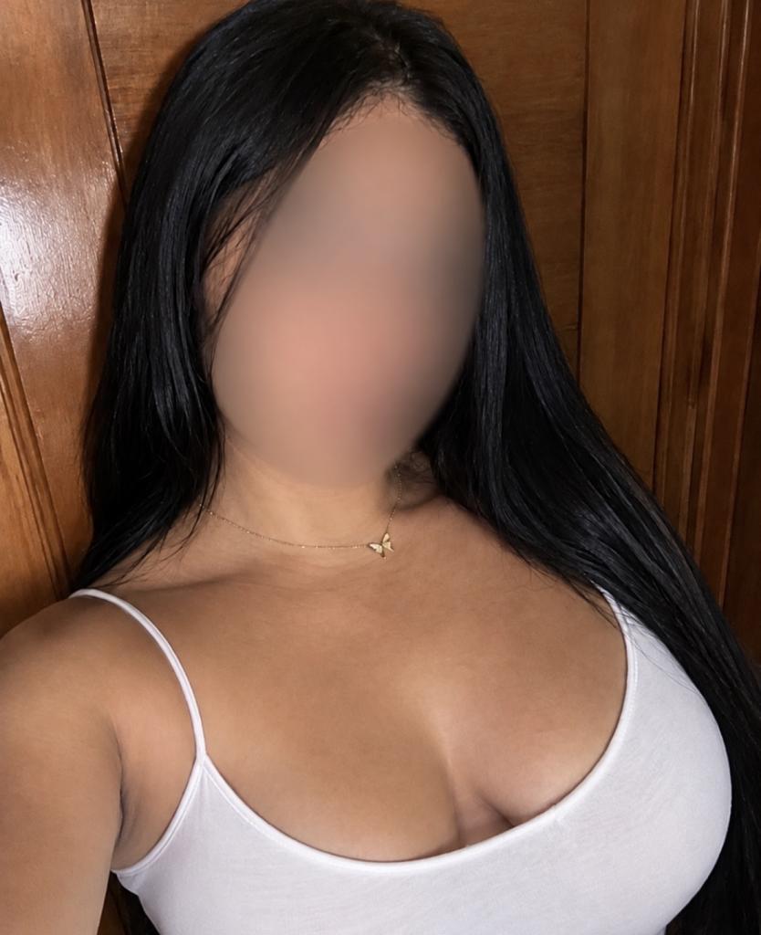 674982163: Chica busca chico en Valencia