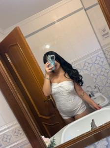 613949497: Chica busca chico en Málaga