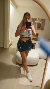 689087079: Chica busca chico en Barcelona