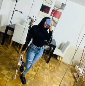 672875699: Chica busca chico en Tenerife