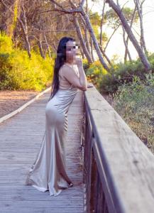 613914489: Chica busca chico en Valencia