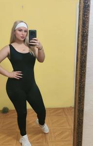 663449323: Chica busca chico en Cádiz
