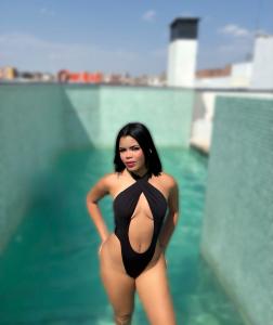 655632309: Chica busca chico en La Coruña