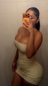 694250294: Chica busca chico en Granada