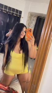 677878431: Chica busca chico en Sevilla