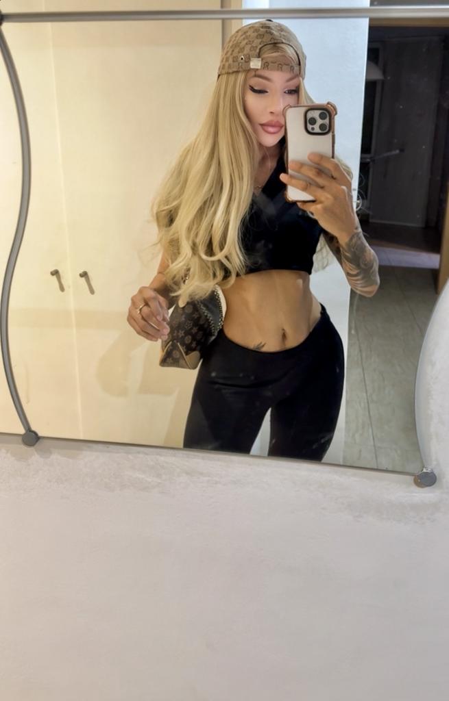 Chica busca chico en Barcelona: 