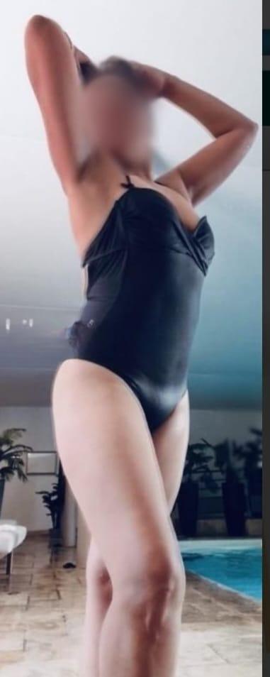 Chica busca chico en Almería: 