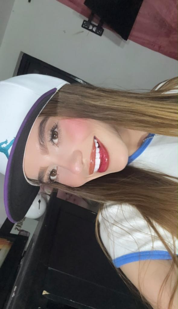 672875699: Chica busca chico en Tenerife