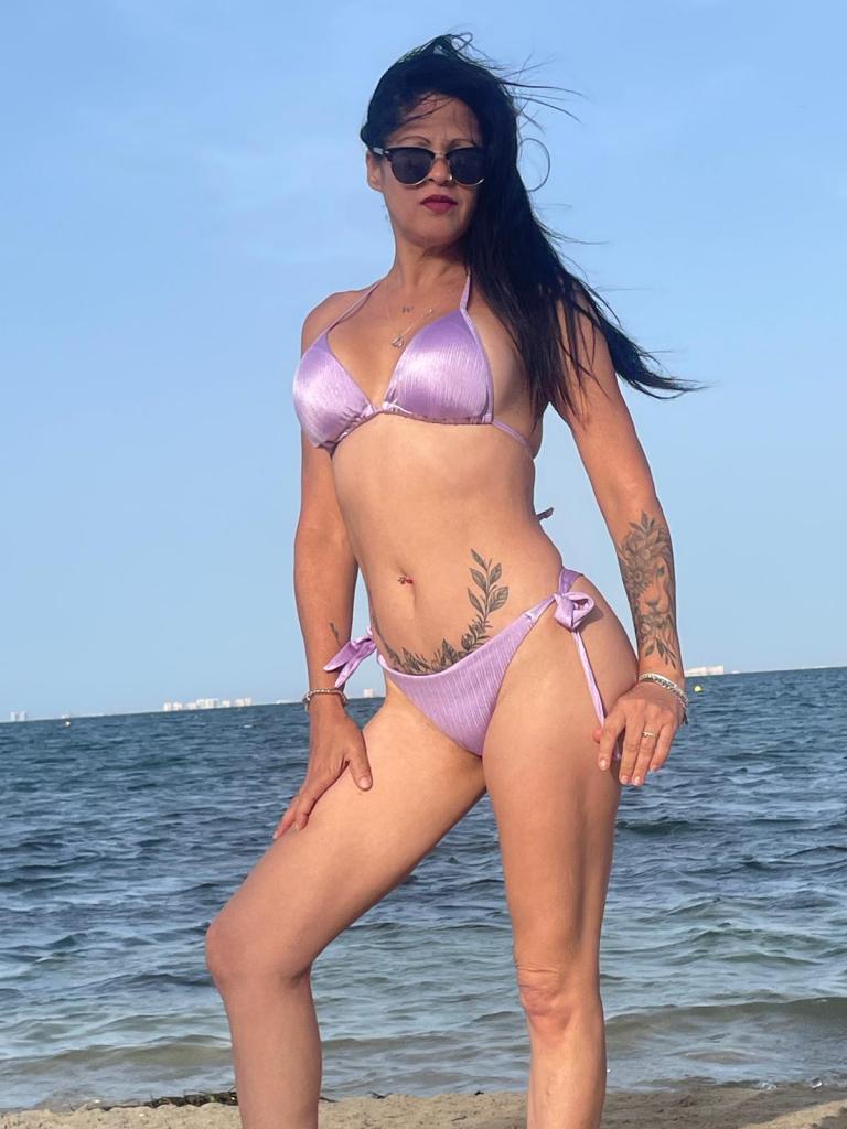 633801832: Chica busca chico en Murcia