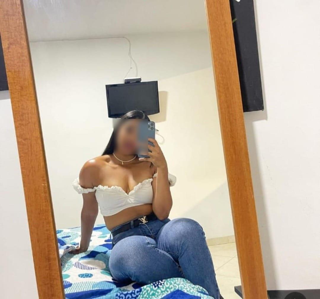 Chica busca chico en Murcia: 
