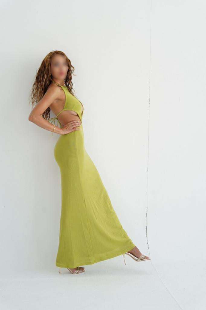 722398565: Chica busca chico en Madrid