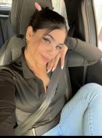677878431: Chica busca chico en Sevilla