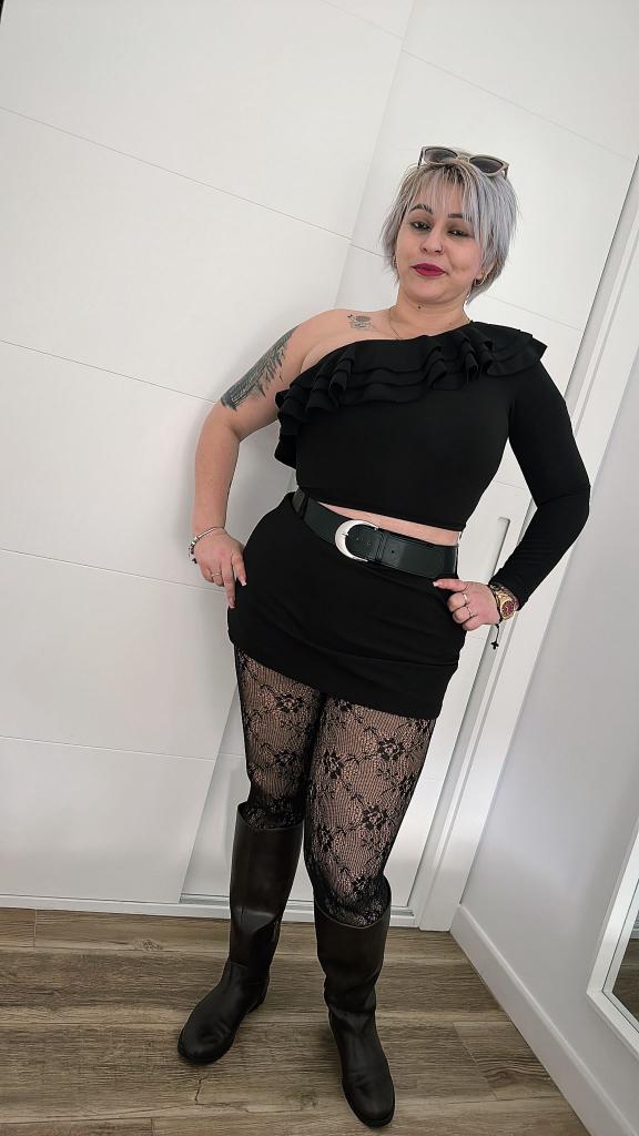 628222348: Chica busca chico en Málaga