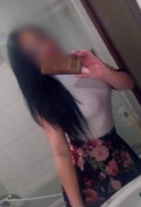 624073465: Chica busca chico en Granada