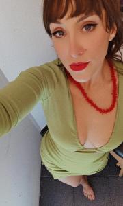 622694997: Chica busca chico en Barcelona