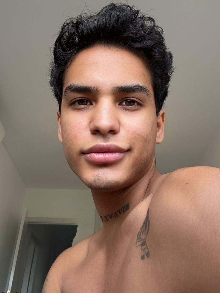 Chico busca chica en Ibiza: 