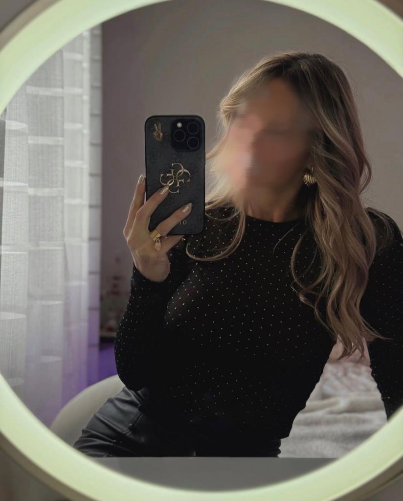 Chica busca chico en Sevilla: 