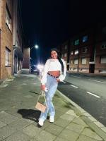 615283925: Chica busca chico en Almería