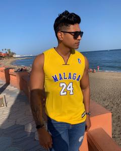 638068445: Chico busca chica en Málaga