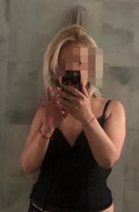 624206285: Chica busca chico en Málaga