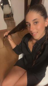 641969869: Chica busca chico en Sevilla