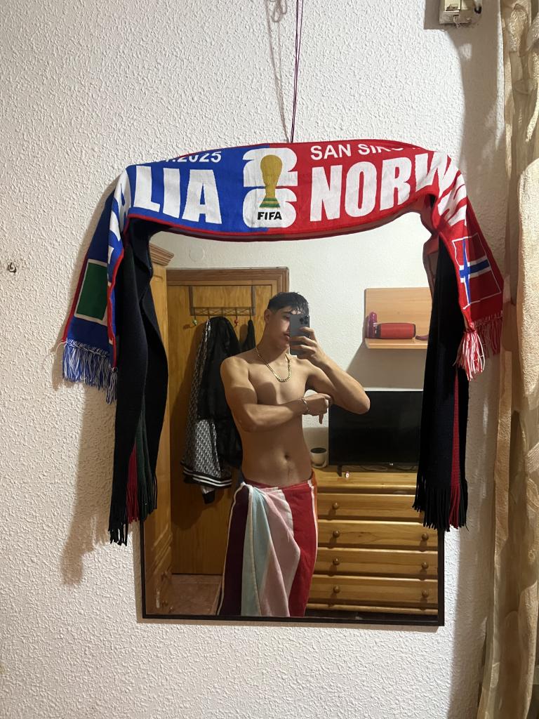 Chico busca chica en Barcelona: 