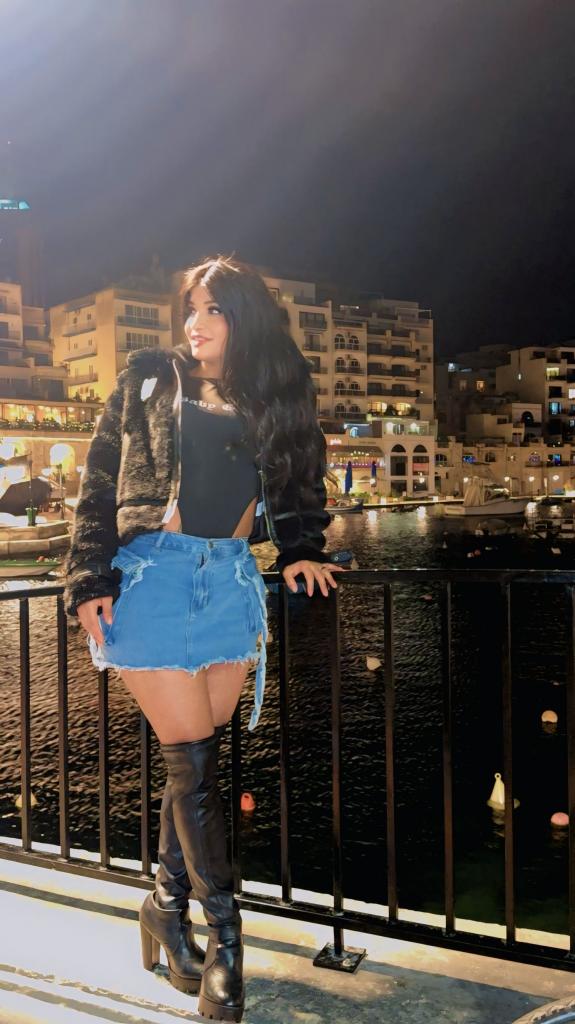 664284579: Transexual en Granada