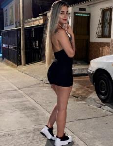 613746914: Chica busca chico en Asturias