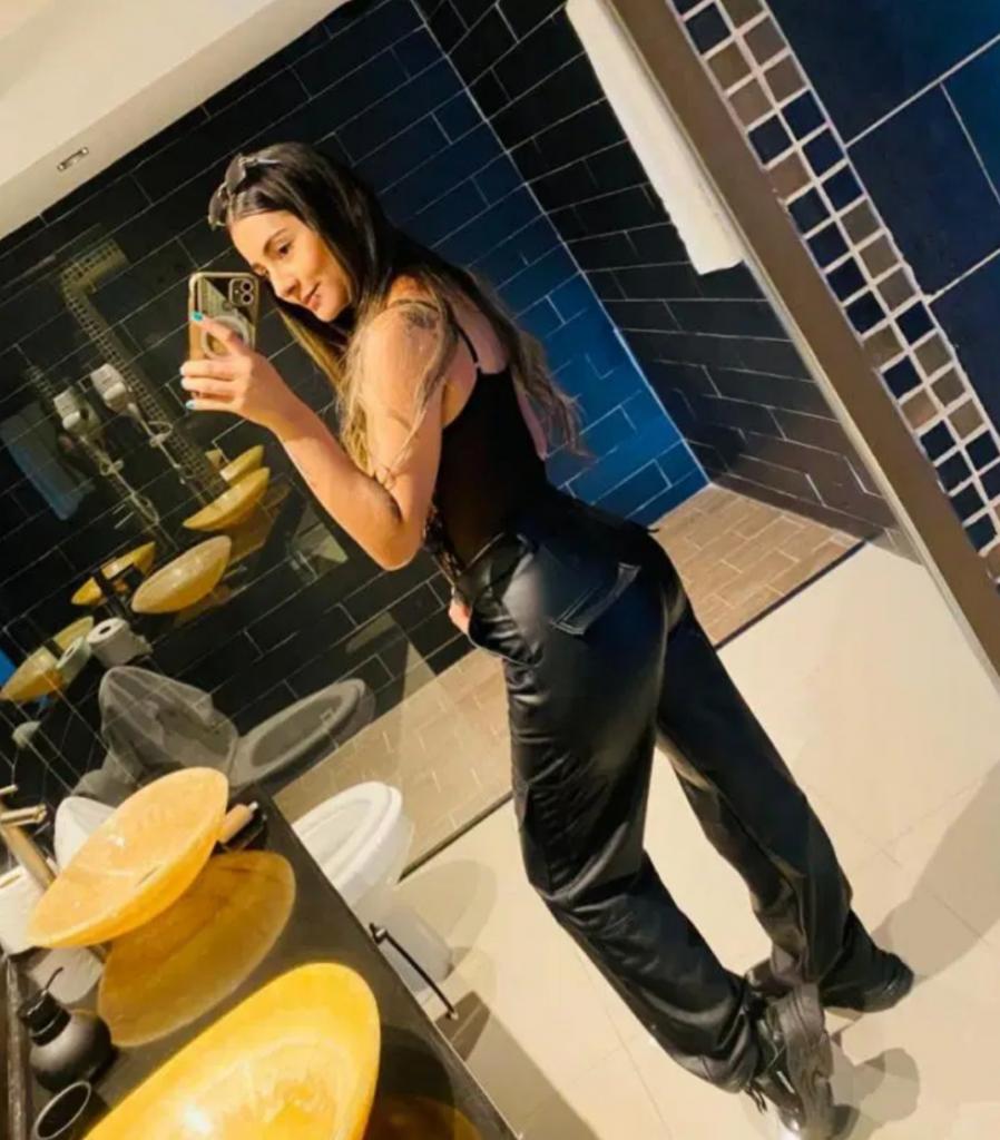 Chica busca chico en Asturias: 