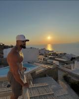 671854137: Chico busca chica en Málaga